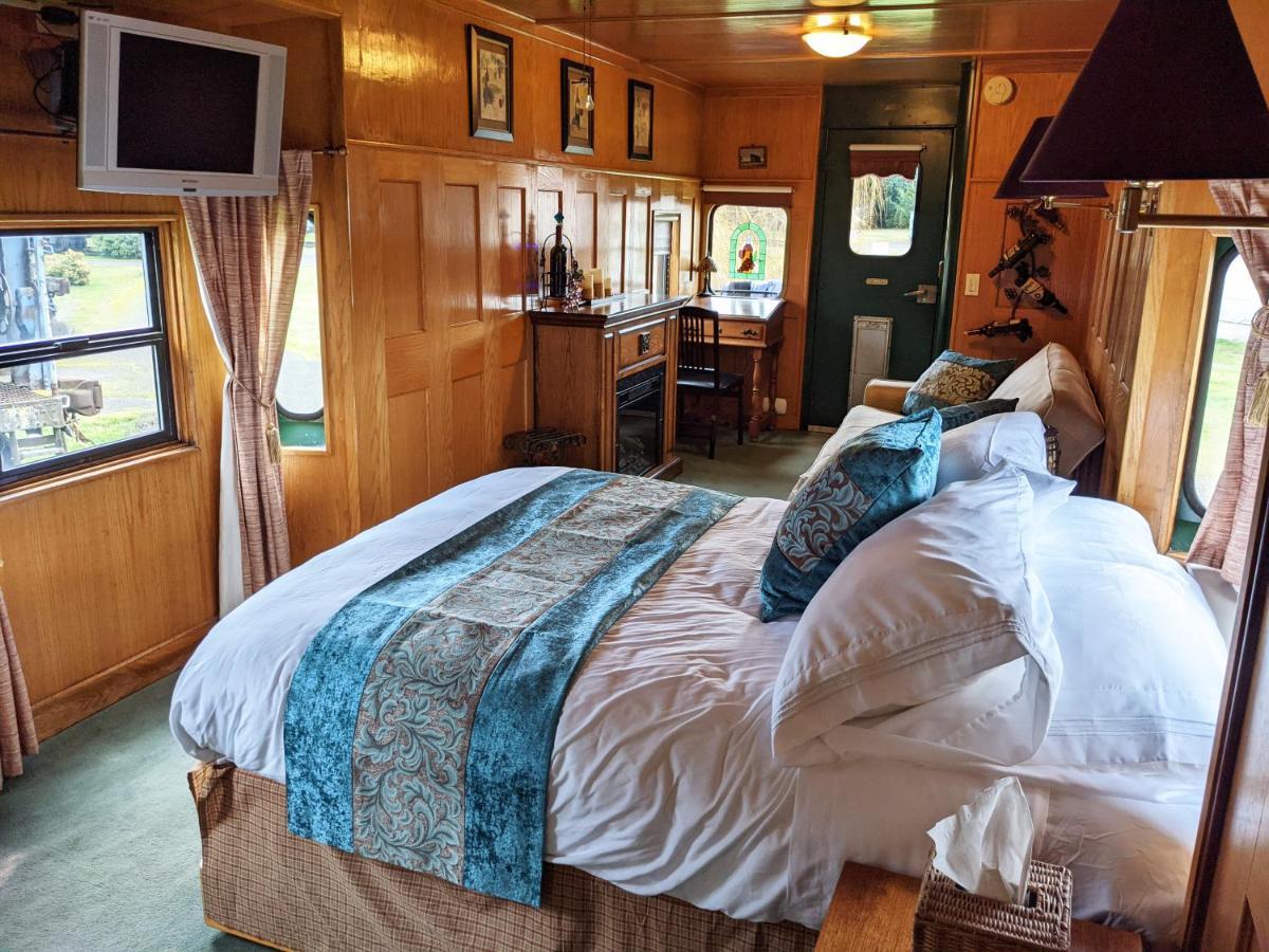 סקווים Olympic Railway Inn מראה חיצוני תמונה