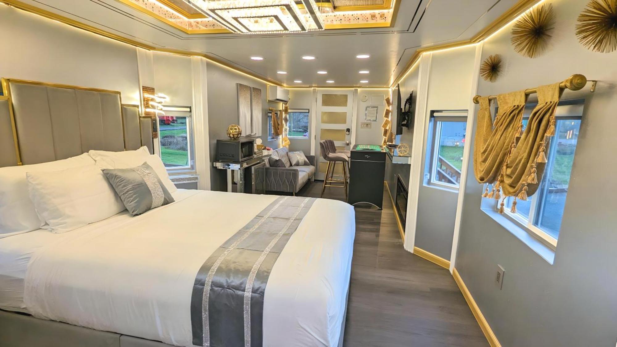 סקווים Olympic Railway Inn חדר תמונה